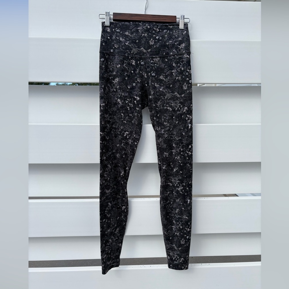 Lululemon Align Crop 21 Leggings-Size: 6-Colors: Multi-LW5BZ05-Preowned, VGC - Picture 1 of 9